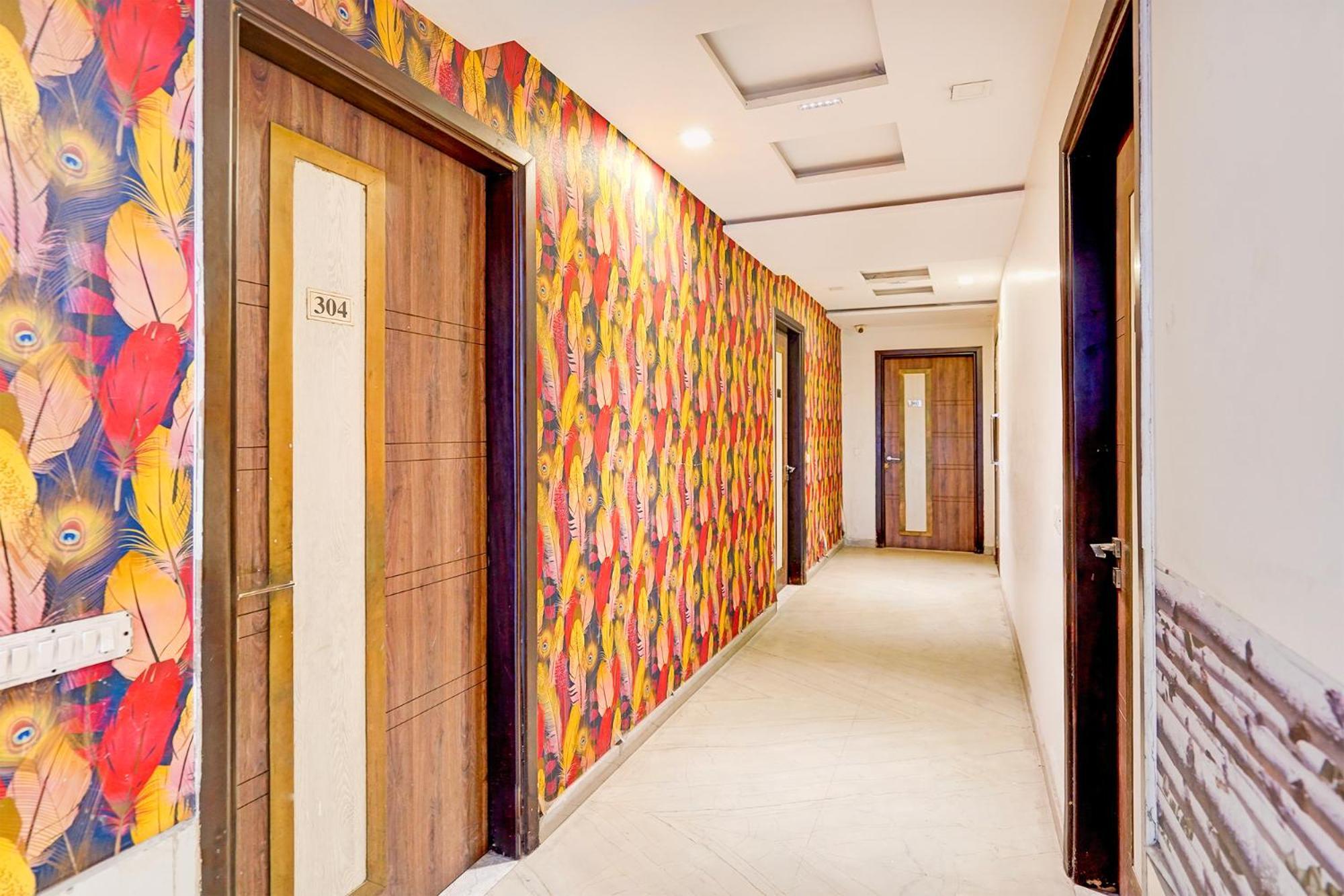 Fabhotel Season Grand Delhi Kültér fotó